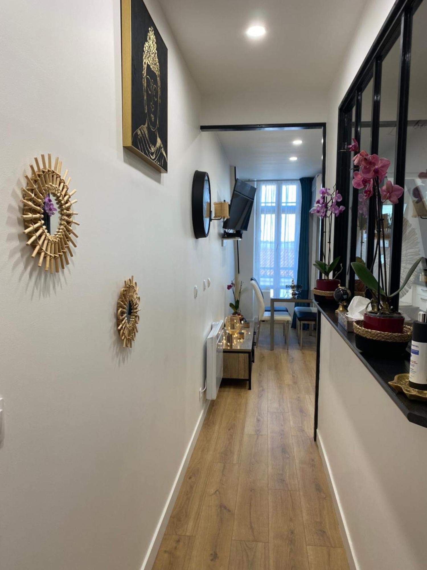 Cosy & Tendance Spa Poitiers Bagian luar foto