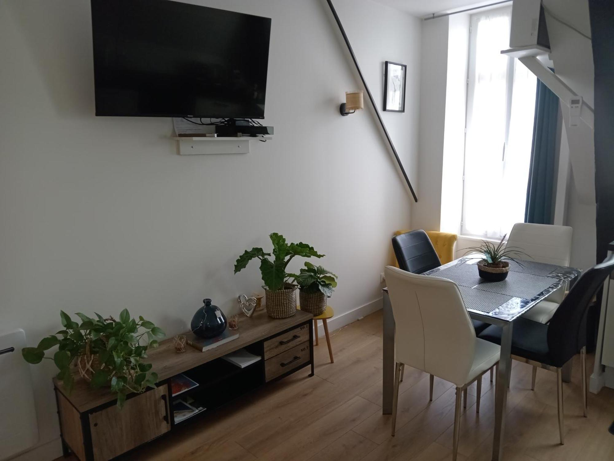 Cosy & Tendance Spa Poitiers Bagian luar foto